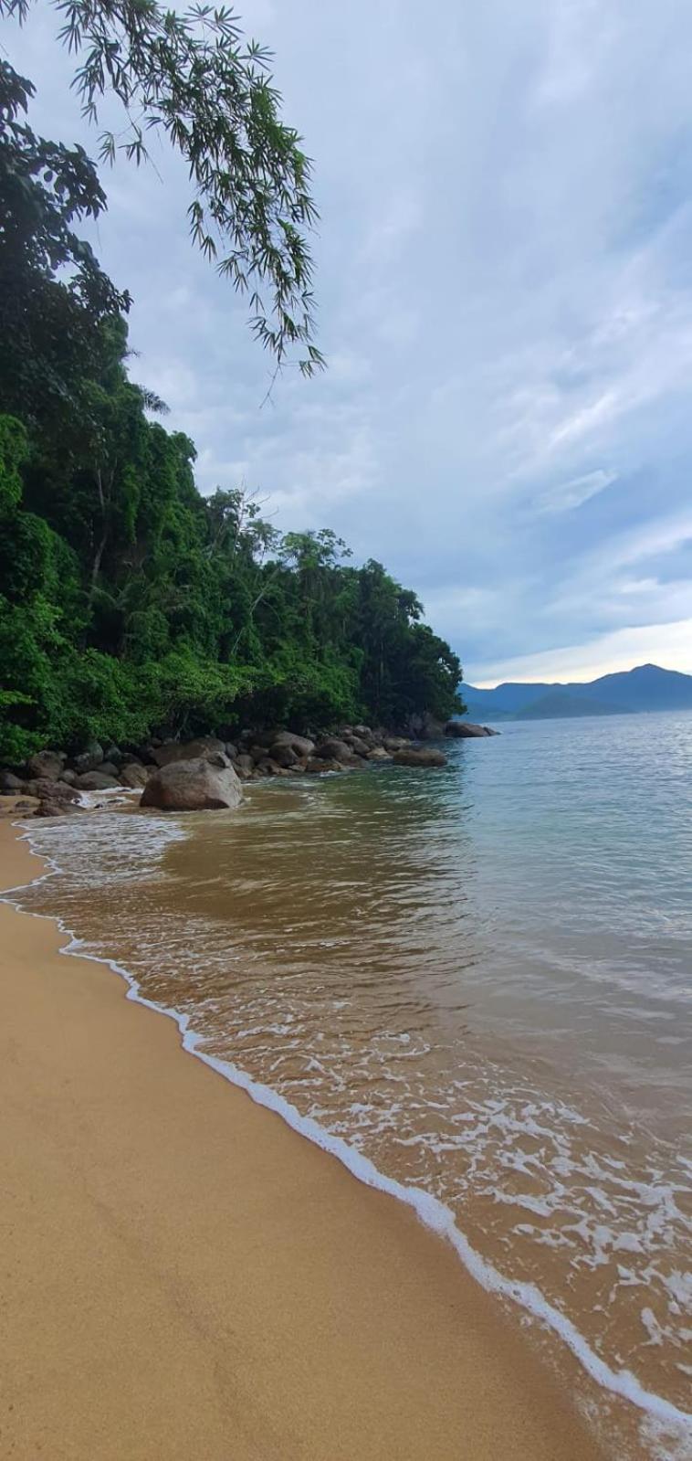 Efferus Hostel Ubatuba Buitenkant foto
